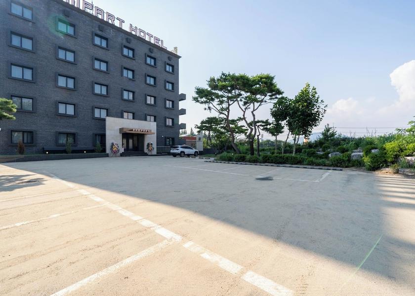 South Chungcheong Hongseong Facade