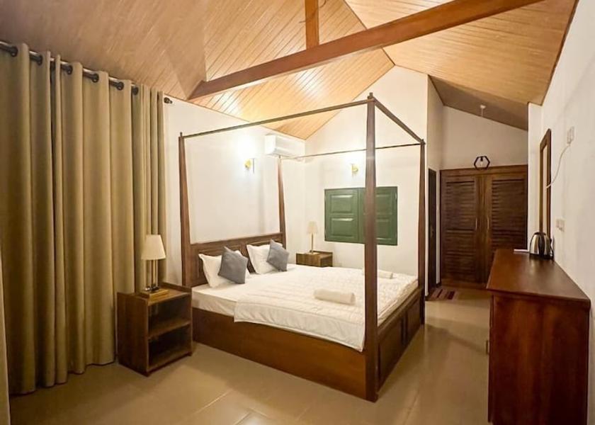 Gampaha District Negombo Room