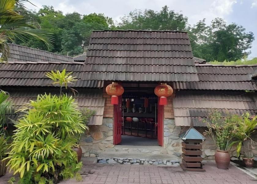 Pahang Bentong Exterior Detail