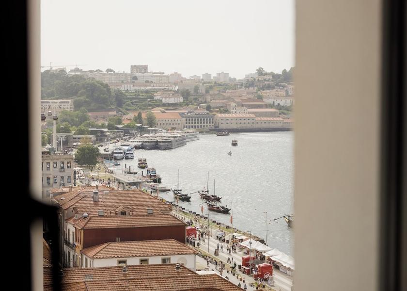 Norte Vila Nova de Gaia Exterior Detail