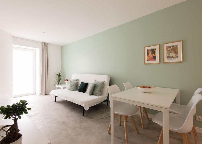 Leiria Peniche Room