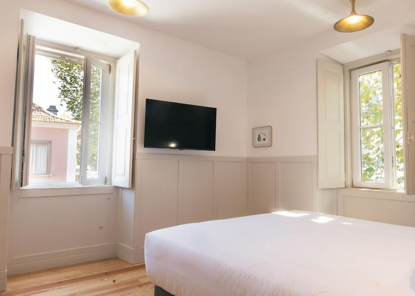  Sintra Room