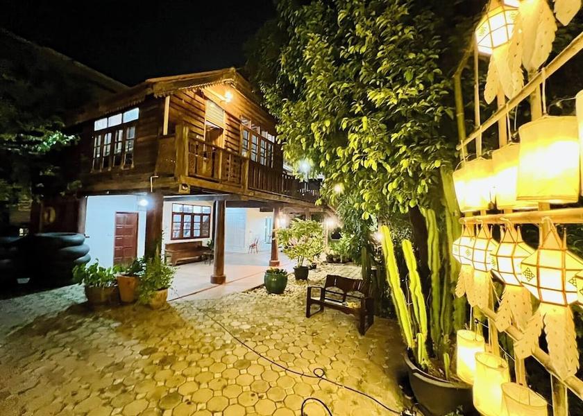 Nakhon Pathom Nakhon Chai Si Terrace