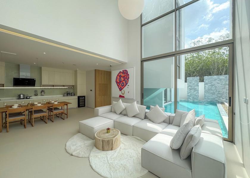 Phuket Province Si Sunthon Living area
