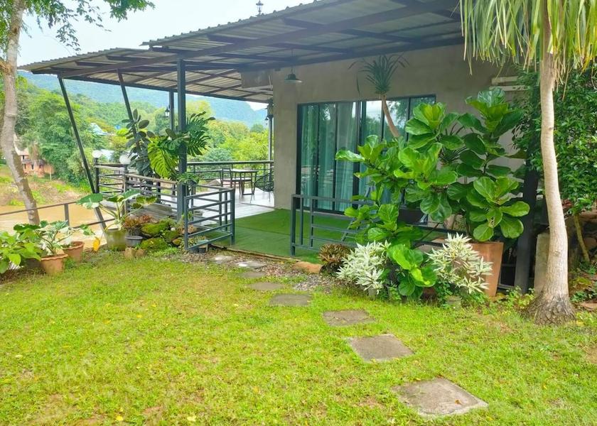 Kanchanaburi Province Sai Yok Exterior Detail