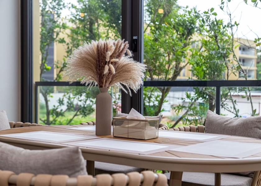 Phuket Choeng Thale Exterior Detail