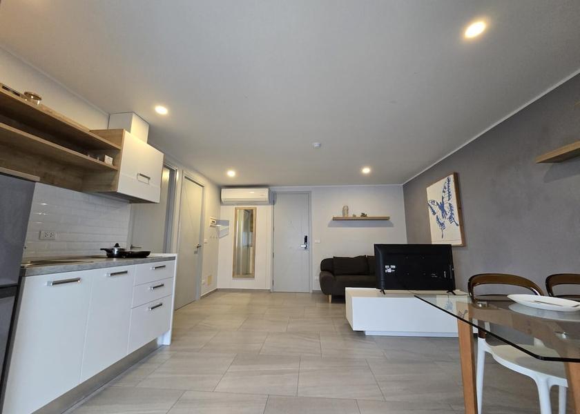 Phuket Chalong Interior Entrance