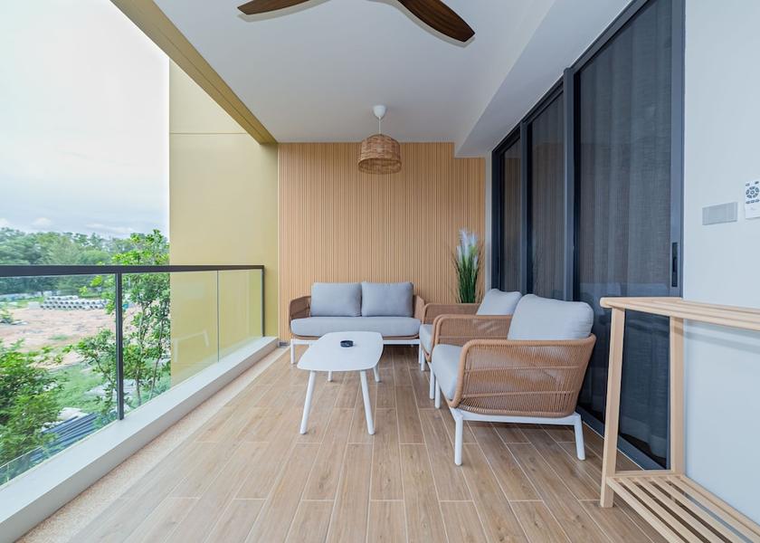 Phuket Choeng Thale Terrace