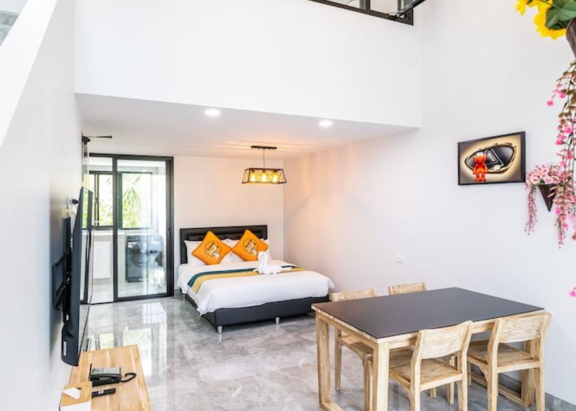 Phuket Province Rawai Living area