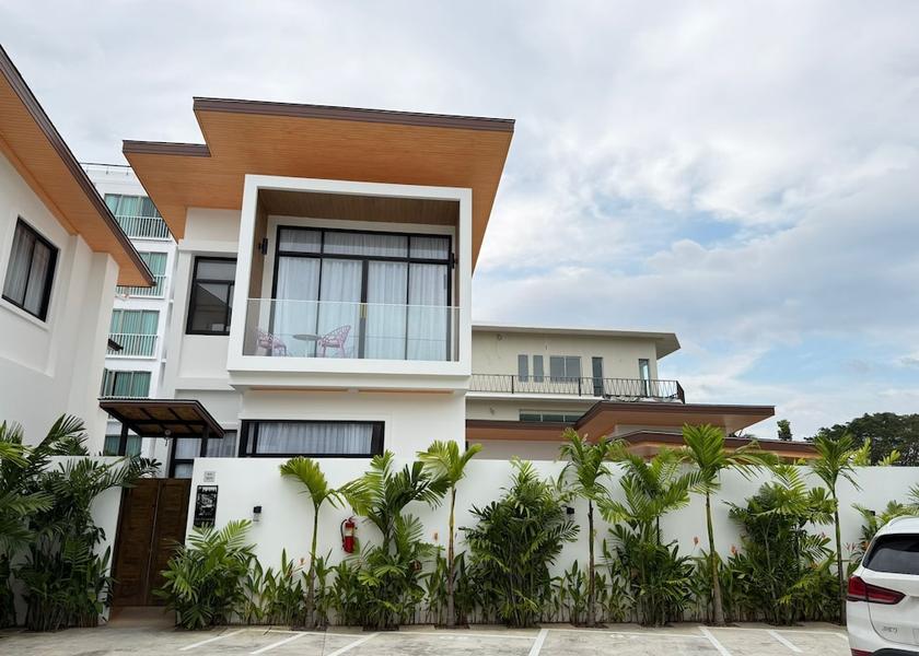 Phuket Province Kamala Room