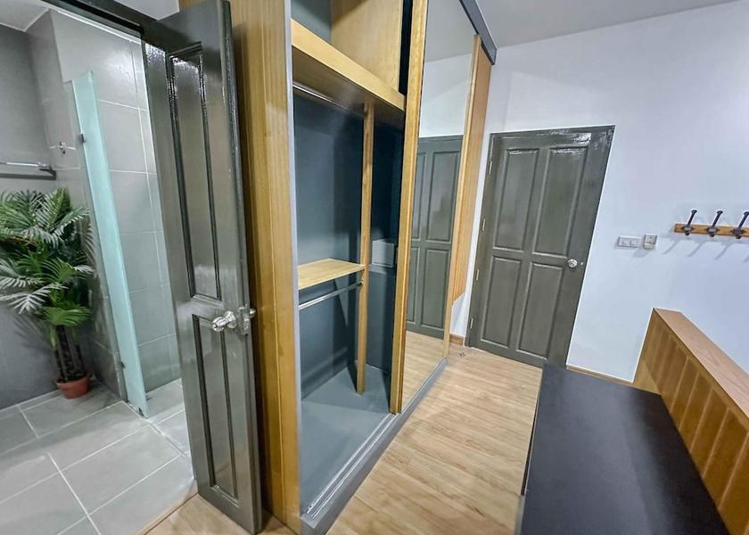 Phuket Choeng Thale Room