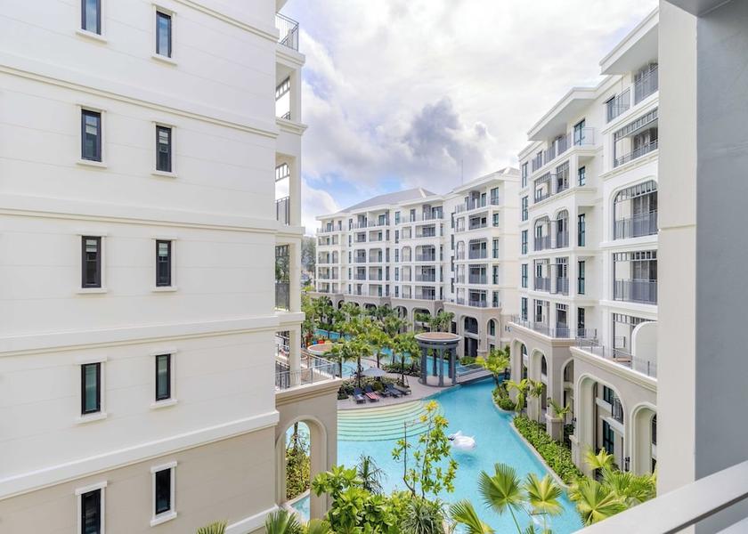 Phuket Choeng Thale Exterior Detail