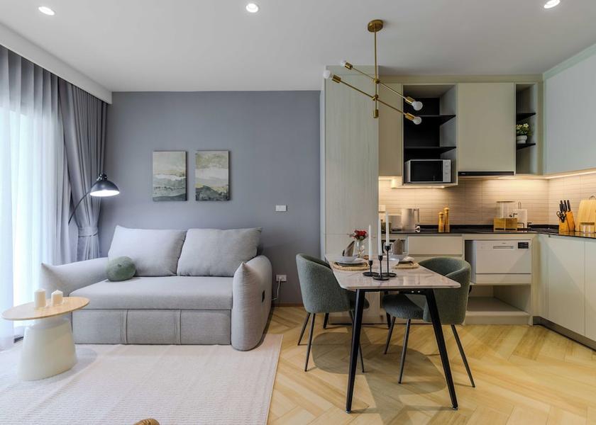 Phuket Choeng Thale Interior Entrance