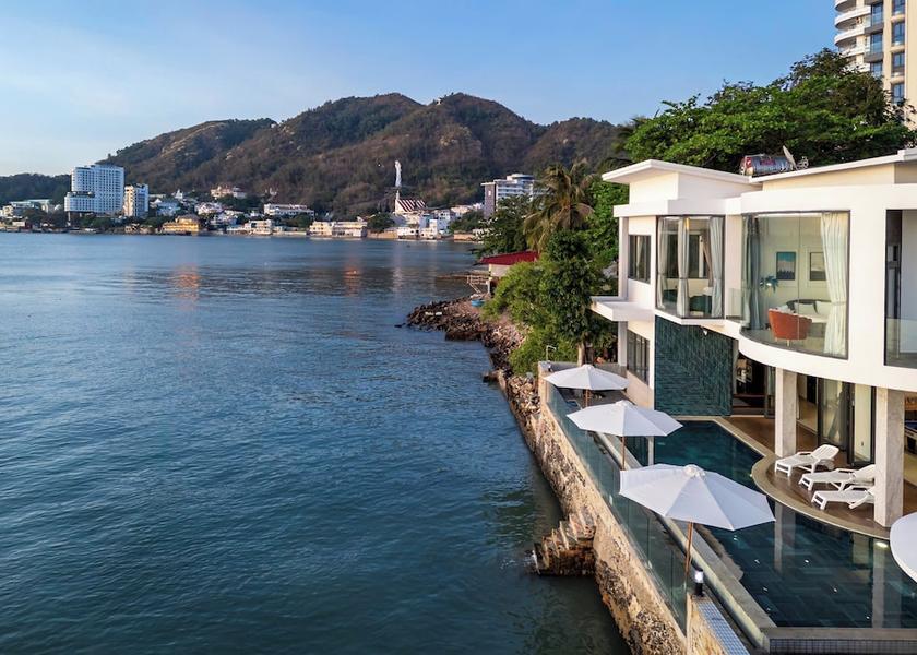 Ba Ria-Vung Tau Vung Tau Porch