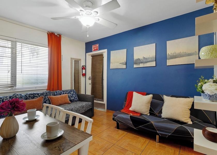 Florida Hollywood Room layout blue print