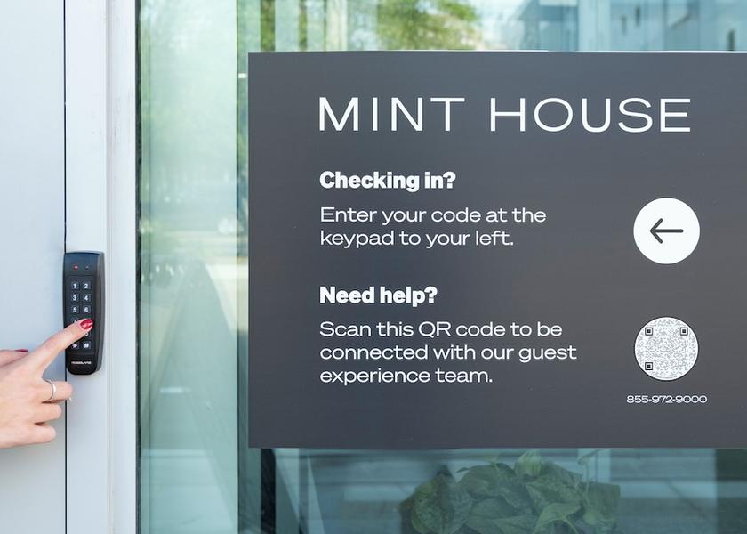 Check-in Check-out Kiosk