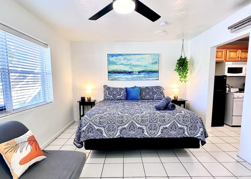 Florida Hollywood Room