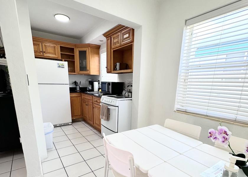 Florida Hollywood Room