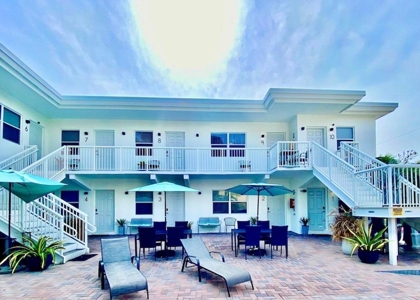 Florida Hollywood Room