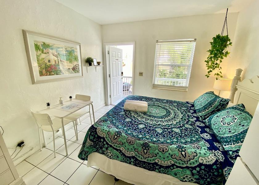 Florida Hollywood Room