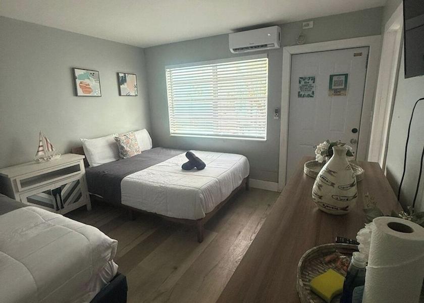 Florida Hollywood Room layout blue print