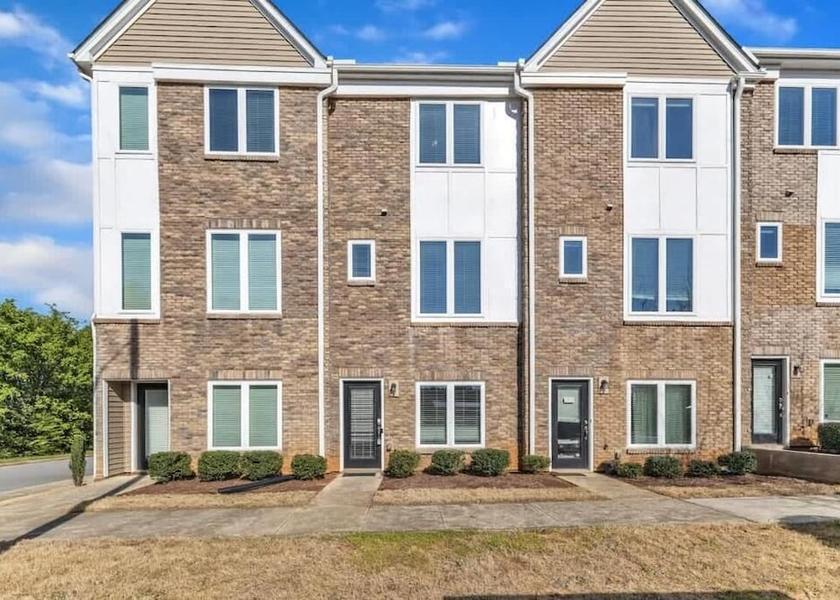 North Carolina Raleigh Exterior Detail