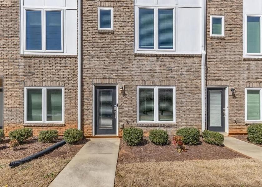North Carolina Raleigh Exterior Detail
