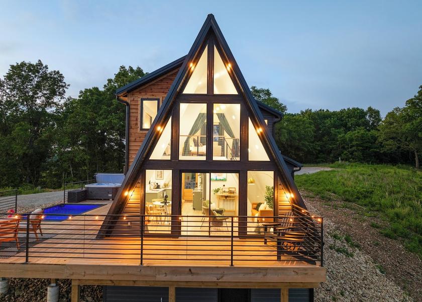 Nebraska Omaha Exterior Detail