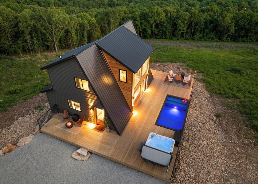 Nebraska Omaha Exterior Detail