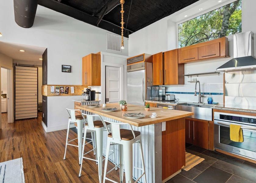 Texas Dripping Springs Room