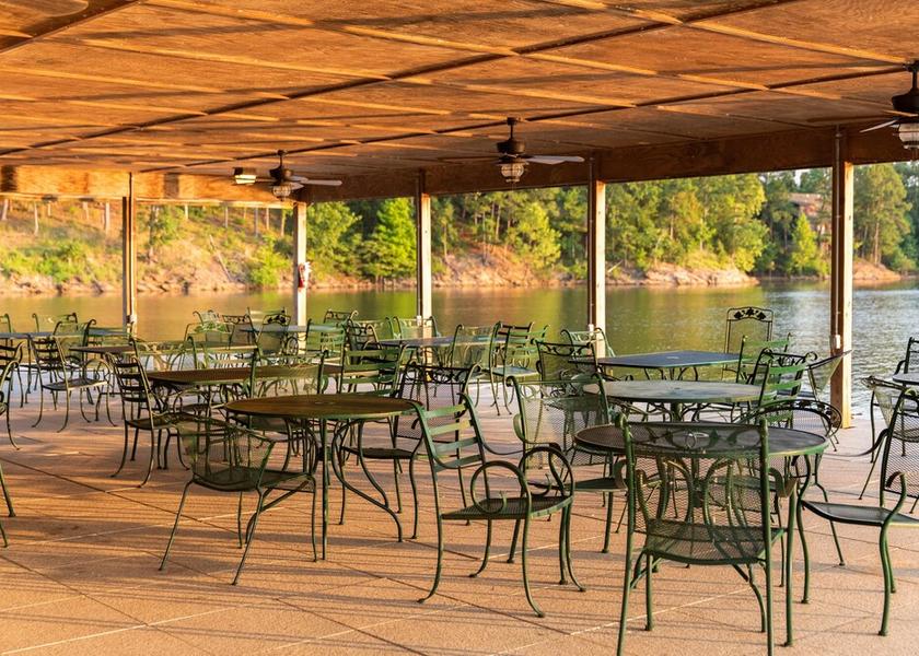 Arkansas Mount Ida Outdoor dining