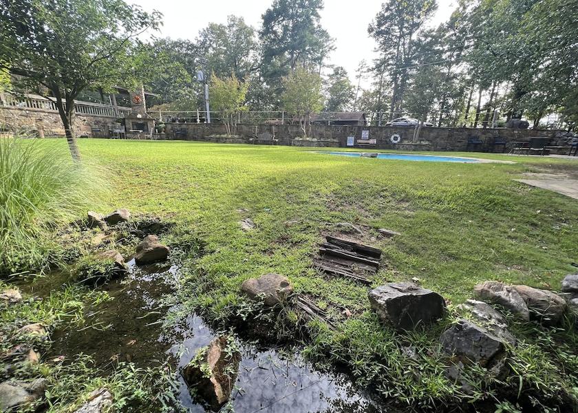 Arkansas Mount Ida Property Grounds