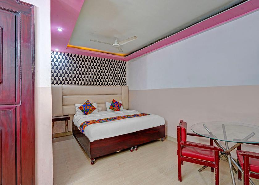 Uttar Pradesh Agra Room