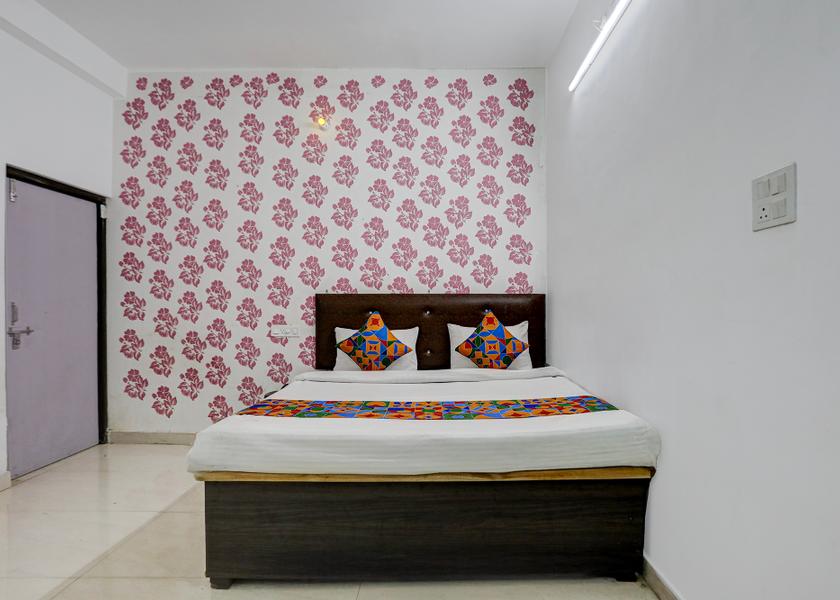Uttar Pradesh Varanasi Bed