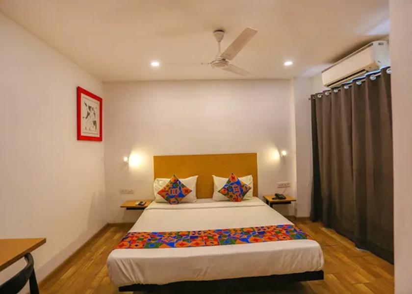 Maharashtra Pune Bed