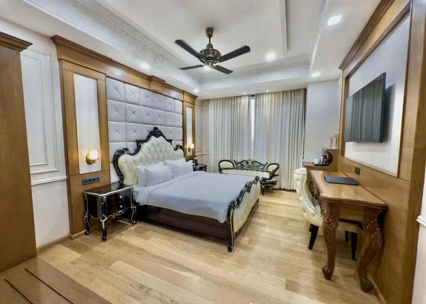 Uttar Pradesh Kanpur Classic Room with King or Twin Bed
