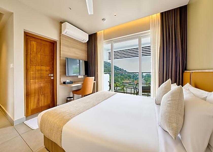 Kerala Wayanad Misty Serenity Suite