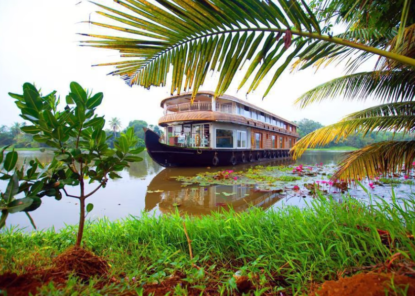 Kerala Alleppey Hotel Exterior