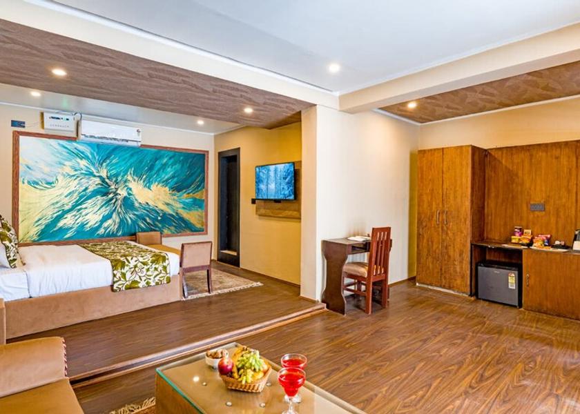 Jammu and Kashmir Pahalgam Executive Suite Room