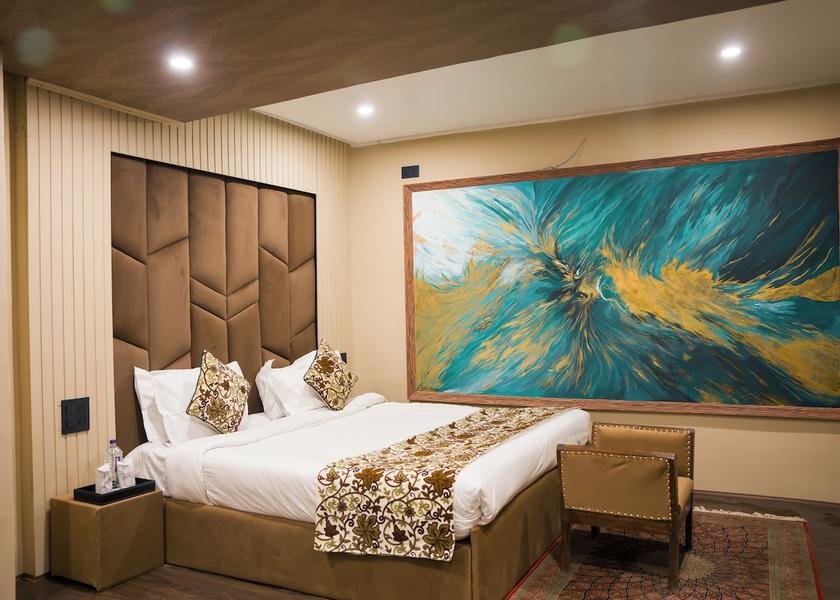 Jammu and Kashmir Pahalgam Deluxe Room with balcony