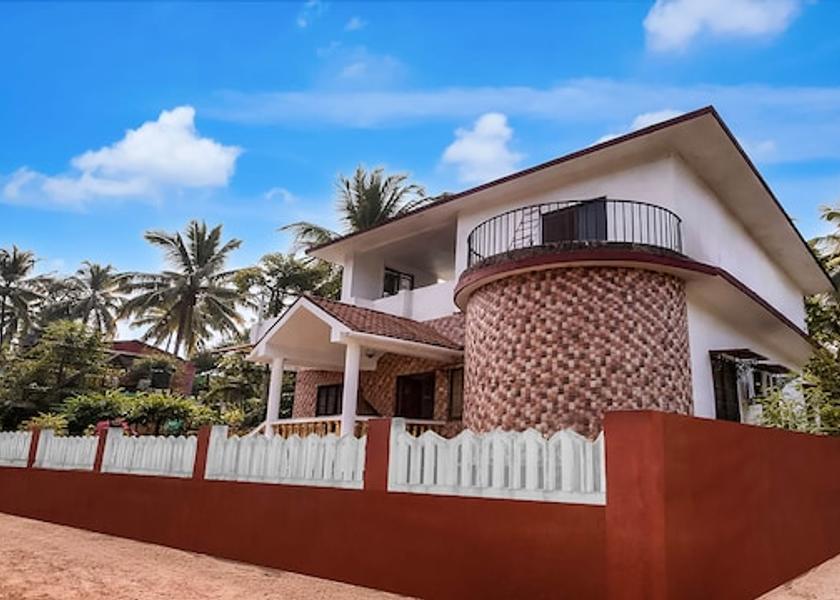 Goa Sirsai Hotel Exterior