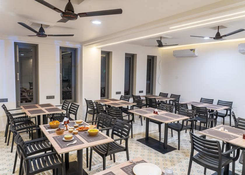 Maharashtra Alibaug Food & Dining