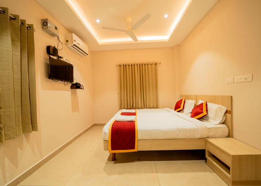 Tamil Nadu Thanjavur SUITE WITH HALL AND BALCONY