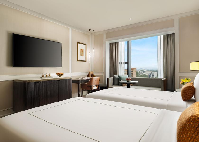 Uttar Pradesh Lucknow Taj Club Room King Bed