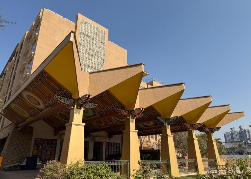 Maharashtra Pune Hotel Exterior
