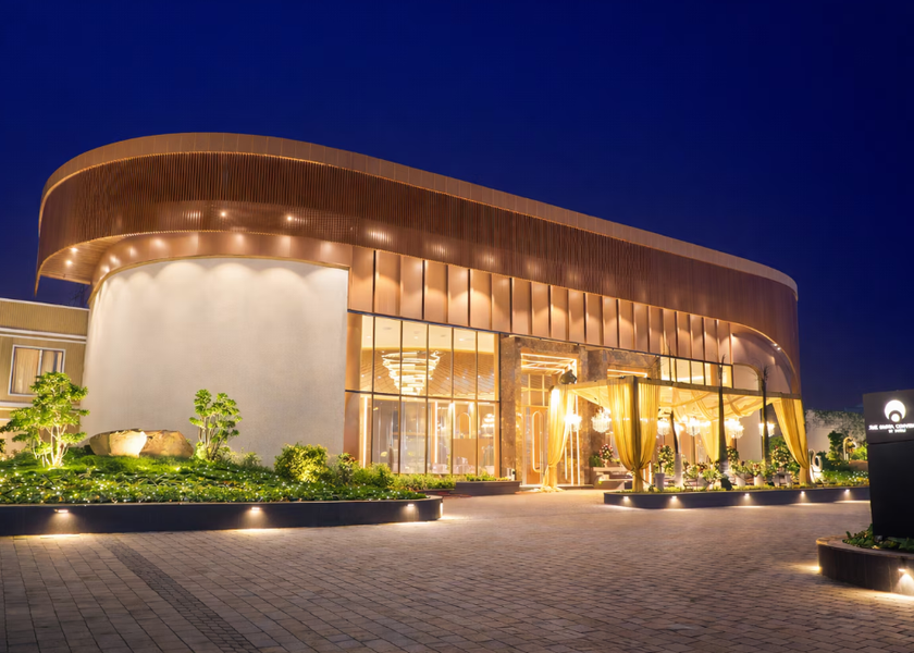 Haryana Gurugram Hotel Exterior