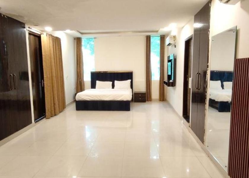 Uttar Pradesh Ghaziabad Food & Dining