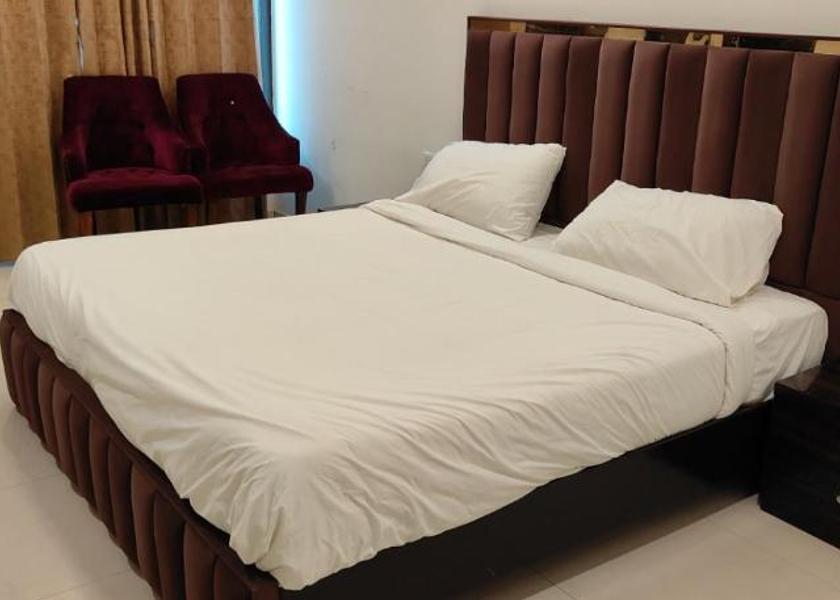 Uttar Pradesh Ghaziabad Food & Dining