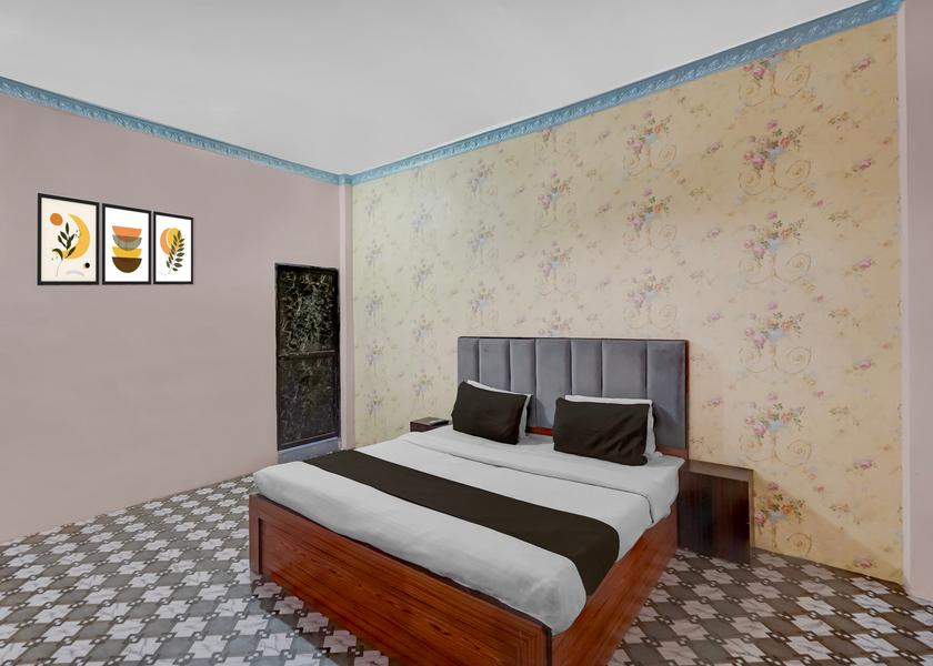 Uttar Pradesh Jhansi Room