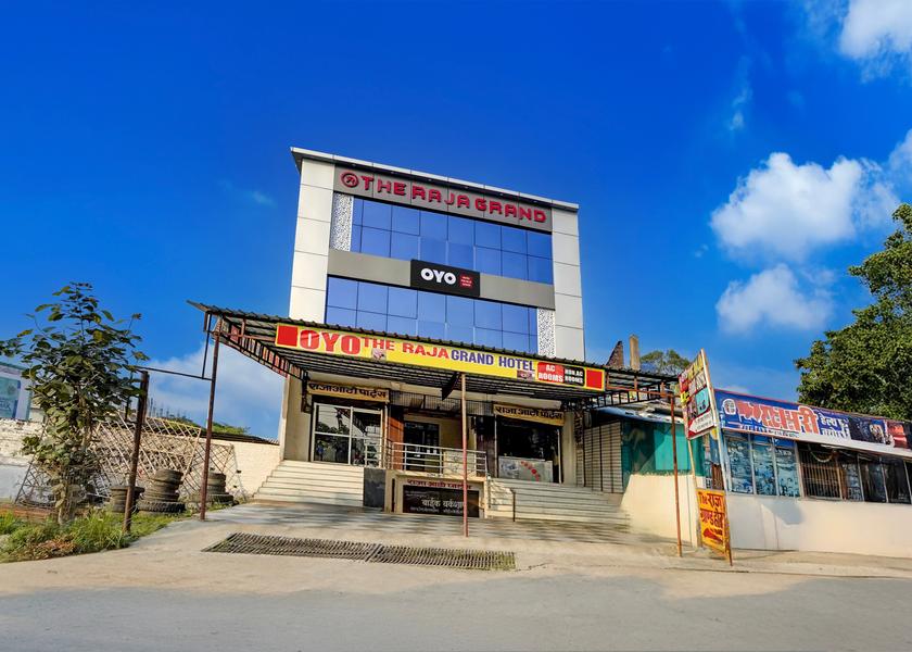 Uttar Pradesh Kanpur Facade